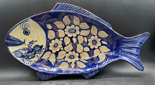 VTG Handpainted White & Blue Fish Platter Portugal Signed