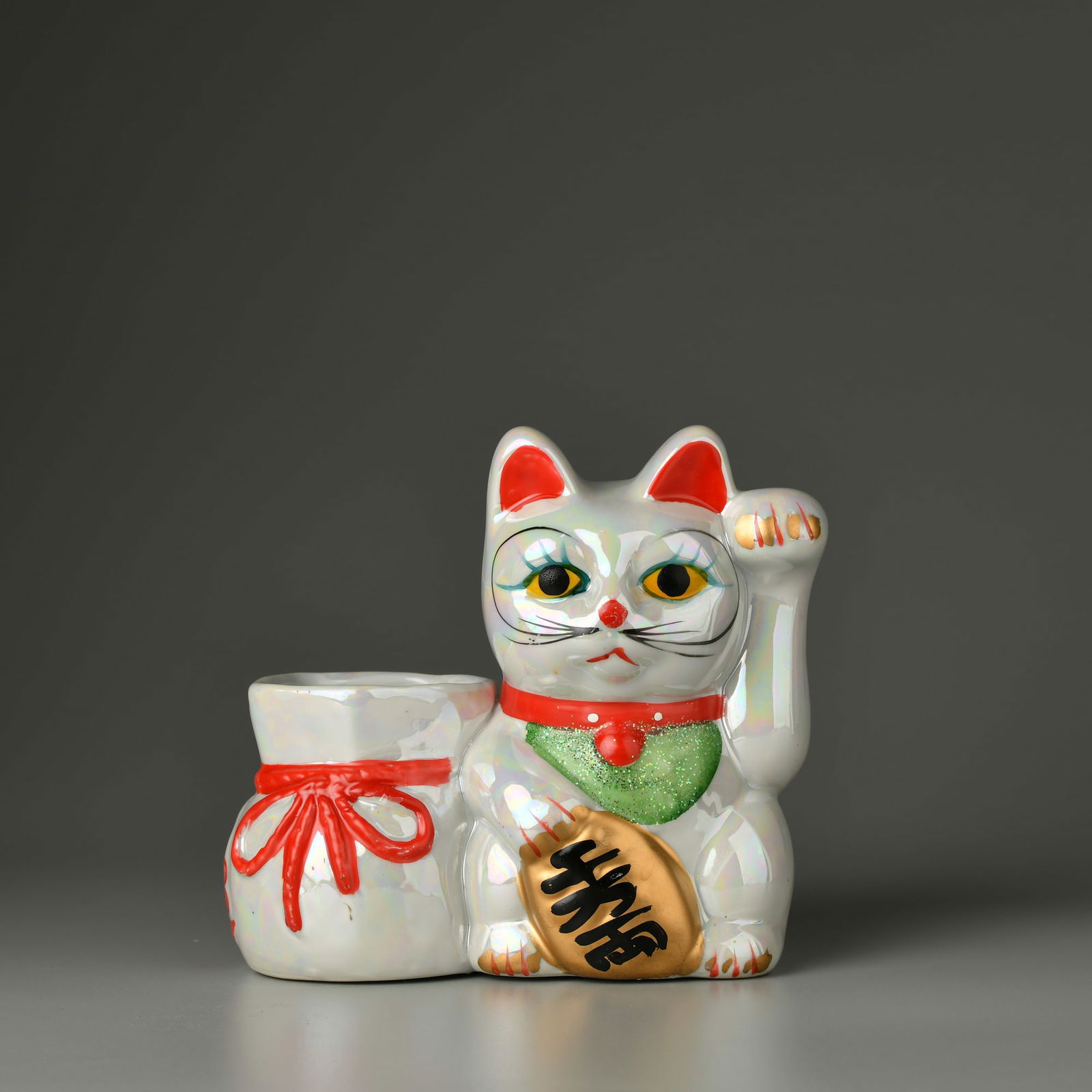 Japanese Showa Period Ceramic Cat Sculpture (1 of 10)