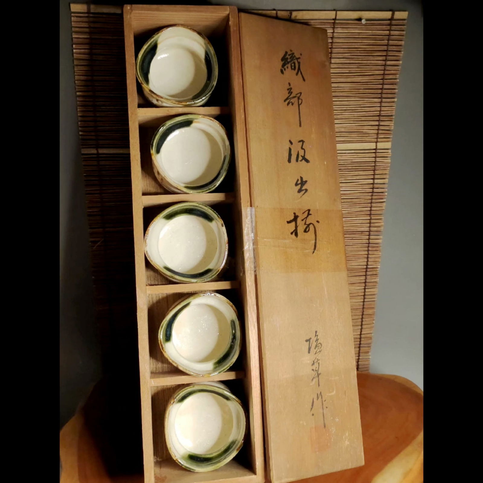 5 tea cups - Japanese Meiji period ceramic cups,tea ceremony,flower arrangement: Title:5 tea cups - Japanese Meiji period ceramic cups,tea ceremony,flower arrangement Origin:Asian private collection Date/Period:19th Materials: Description:Size: about 7x7x6 cm, beautiful Japanese h