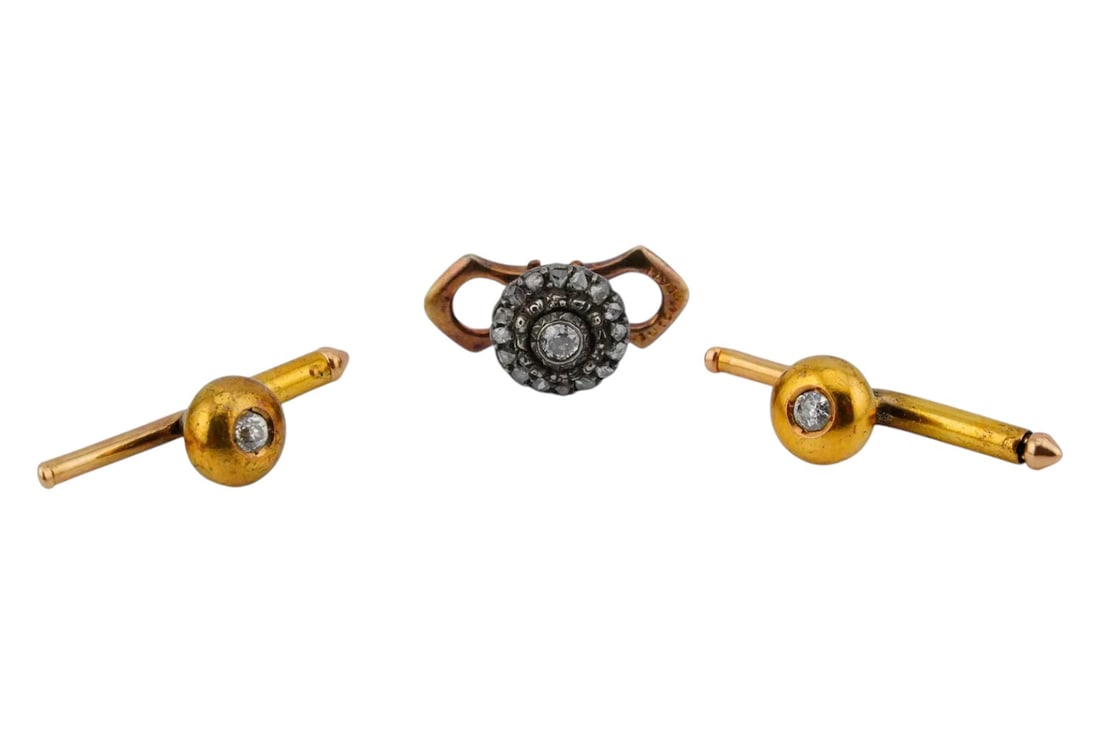 Diamond Button Clips from the Estate of Prince Lorenzo de' Medici: Title: Diamond Button Clips from the Estate of Prince Lorenzo de' Medici Description: This is your chance to own a piece of history and unparalleled luxury. Up for auction is an exceptionally rare lot