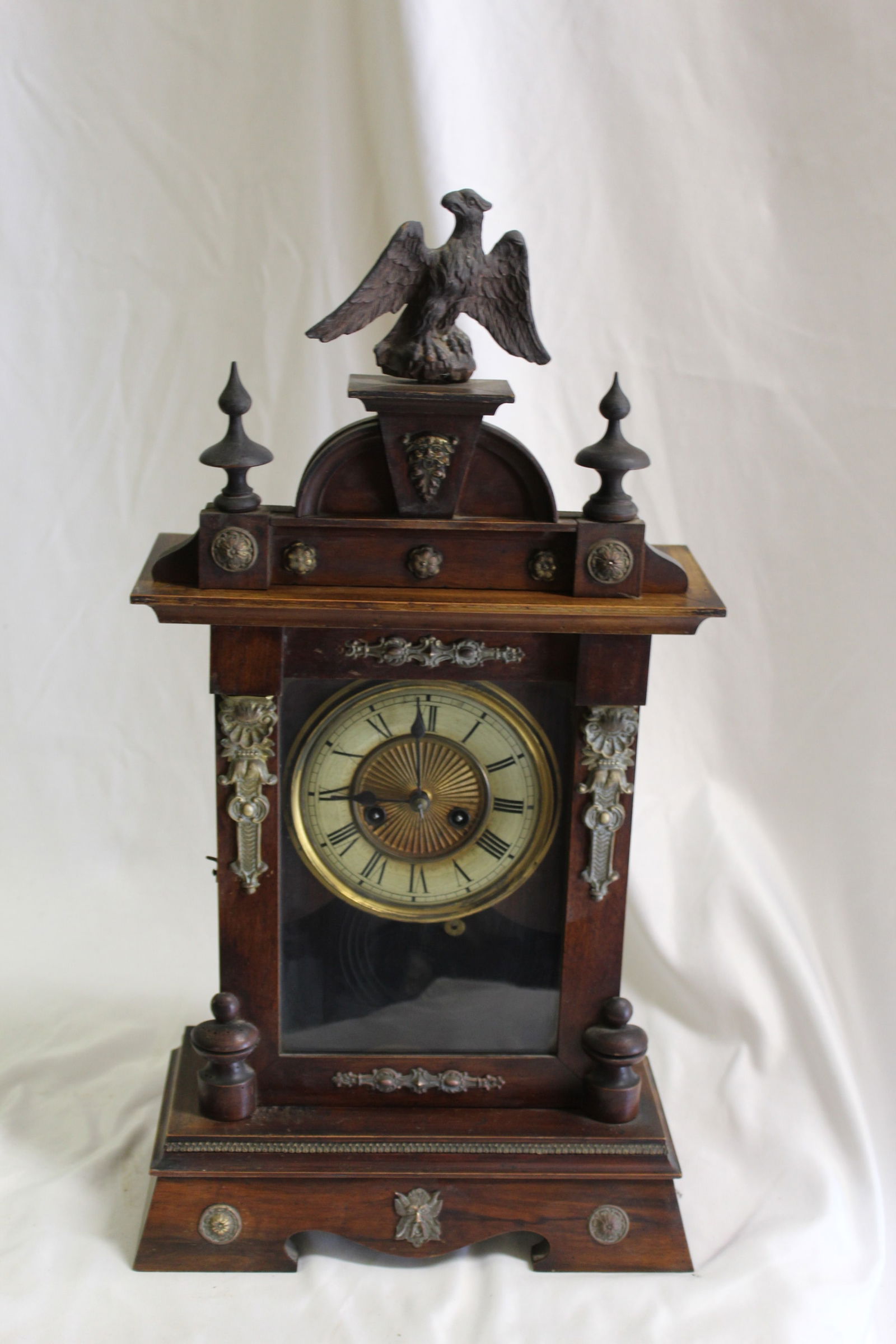 Vintage wood Clock ,Eagle top ,8 day: Vintage wood Clock ,Eagle top ,8 day Reserve: $325.00 Shipping: Domestic: Shipping rates are determined by destination International: Foreign shipping rates are determined by destination. Internationa