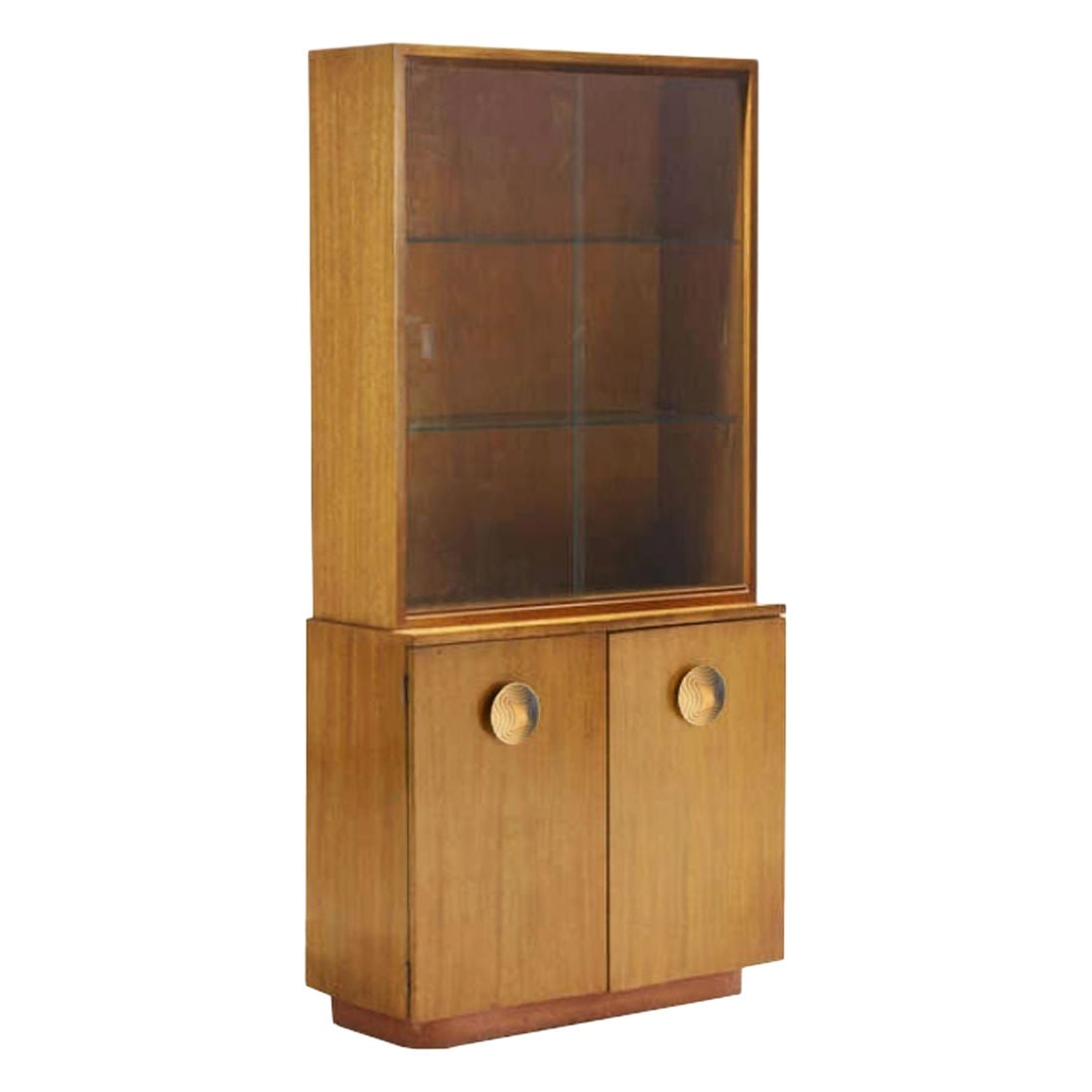 Mid Century Gilbert Rohde For Herman Miller Paldao Display Cabinet #4190: About the Item This is a 1940s Herman Miller Display cabinet from the Paldao Group, crafted by Gilbert Rohde (1894 – 1944) for the Herman Miller Furniture Company in Zeeland, Michigan. It's made