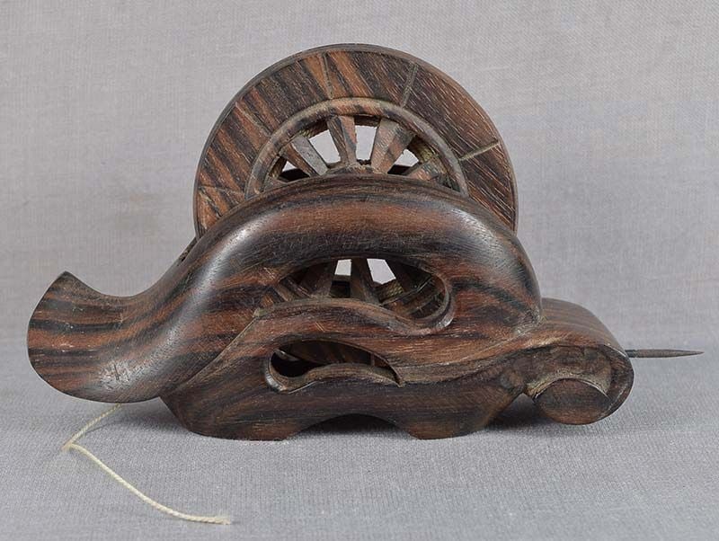 Vintage Japanese black persimmon CARPENTER’S LINE sumitsubo (1 of 6)