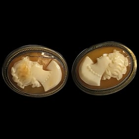 Vintage Shell Cameo Screw-Back Earrings