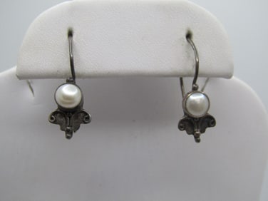 Vintage Sterling Pearl Pierced Earrings, 1", White Tahitian