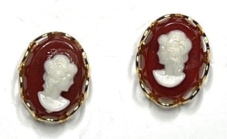Vintage Cameo Earrings