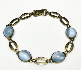 Vintage Cat's Eye Cabochon Gold Bracelet