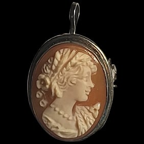 Vintage Hand Signed Shell Cameo Silver 800 Retractable Pendant/ Brooch