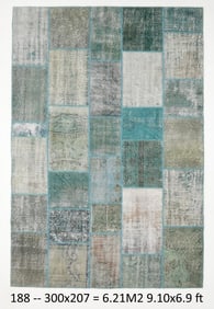 9'11'' x 6'9'' Handmade Vintage Wool Patchwork Rug - 188