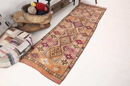 8'10'' x 2'7'' Vintage Wool Runner Rug - 6533