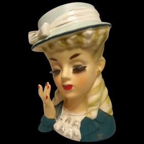 Enesco 5 ½” Lady Head Vase with Hat