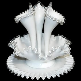 Fenton Silver Crest 3 Horn Epergne Bowl with “Underplate”