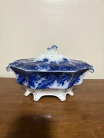 Argyle Flow Blue Soup Tureen