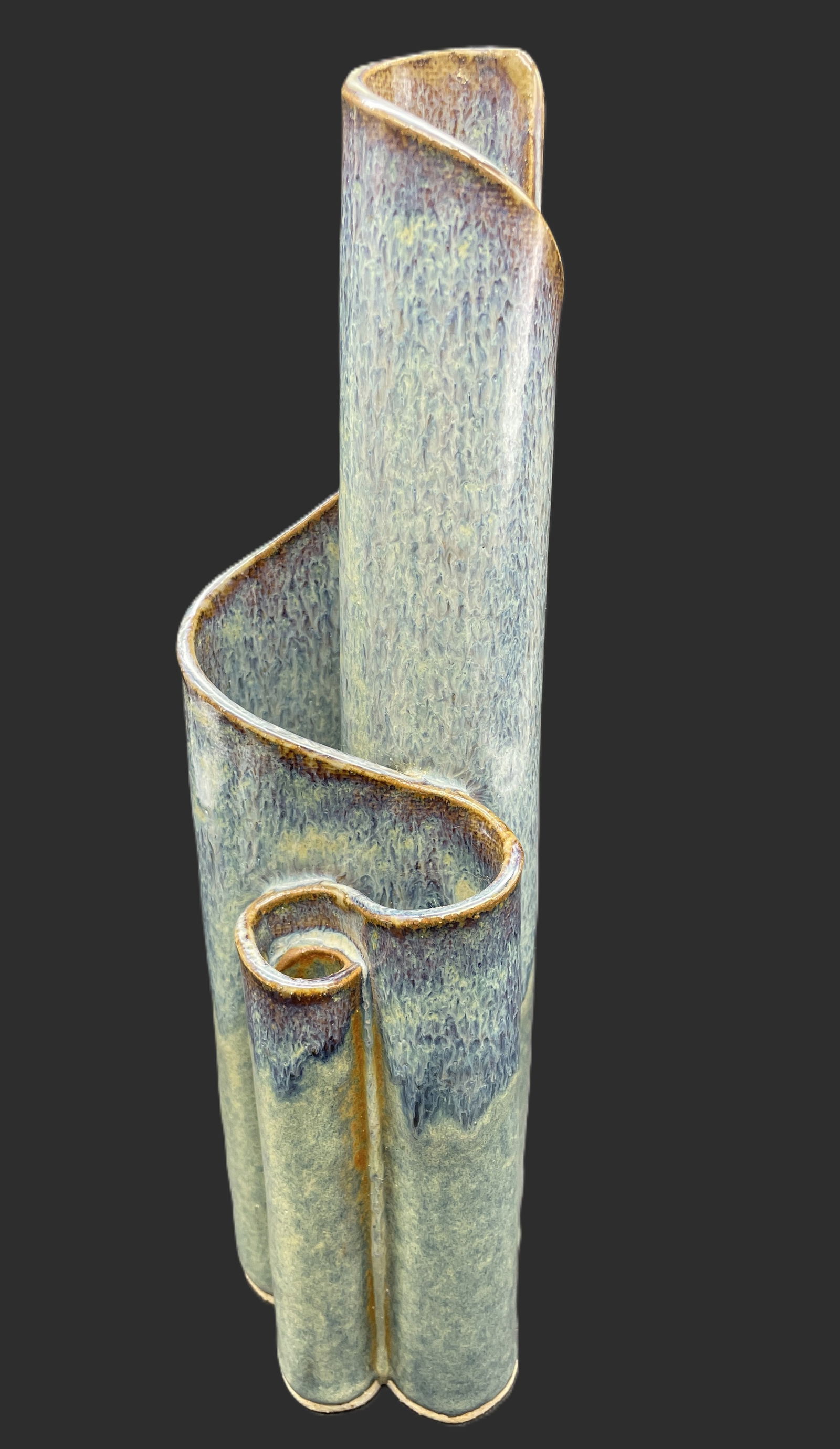 Vintage Bay Pottery Ribbon Chamber Vase Signed (1 of 8)