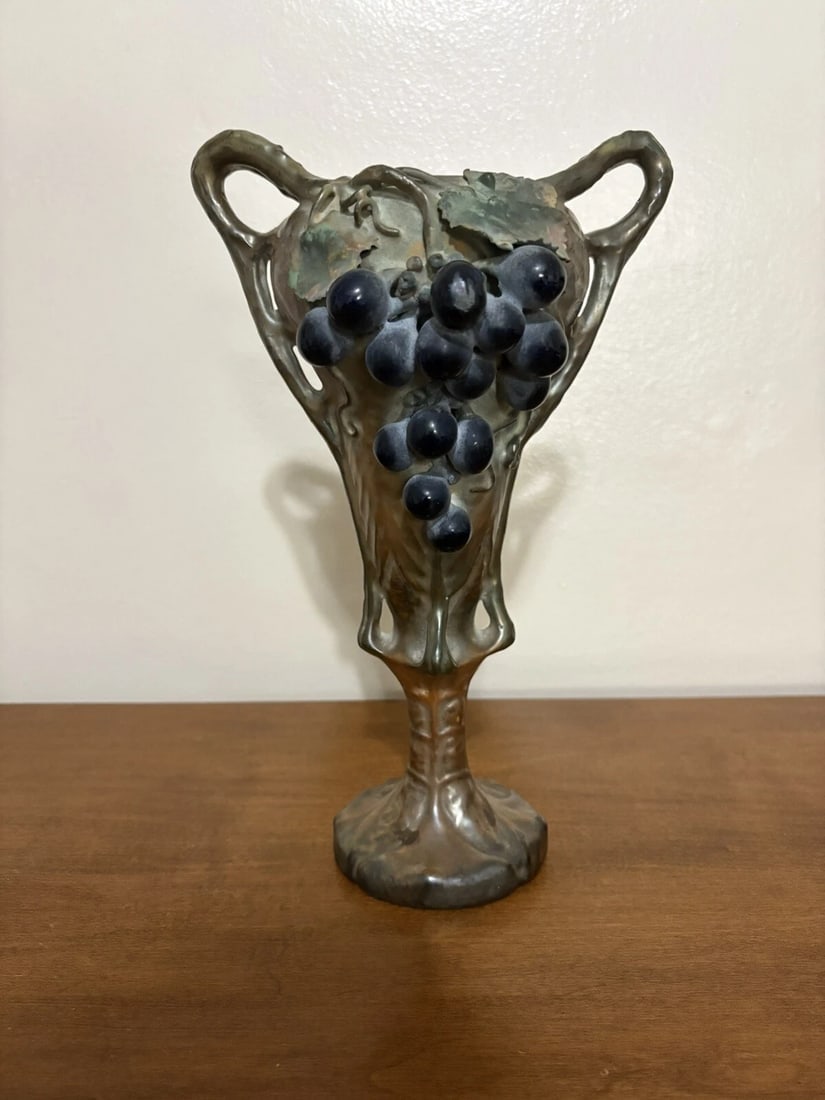 Amphora Art Nouveau Pottery Vase (1 of 5)