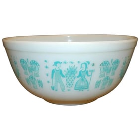 1950's MCM White Amish Butterprint Pyrex Mixing/Serving Bowl, #403