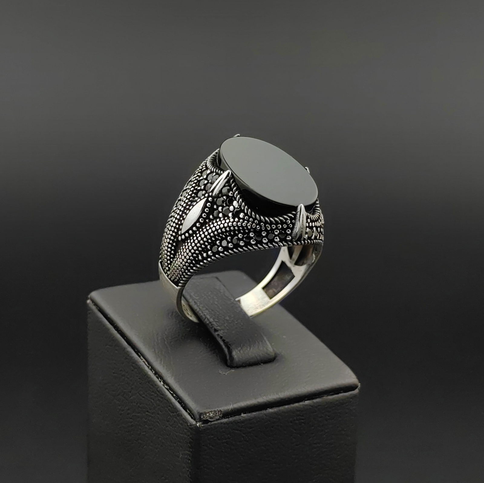 925 Silver Men's Ring with Black Onyx (1 of 8)