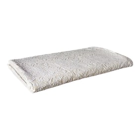 Daisy Applique Coverlet
