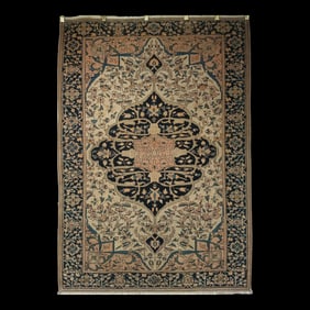 Late 19th Century Farahan Rug
