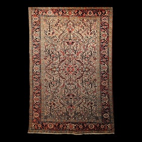 Early 20th Century Heriz Rug