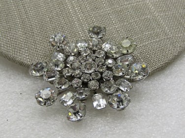 Vintage Clear Rhinestone Tiered Blossom Brooch, 2", 1940's-1960's