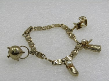 Vintage Gold Tone Charm Bracelet, 1960's, Faux Pearl, 7"