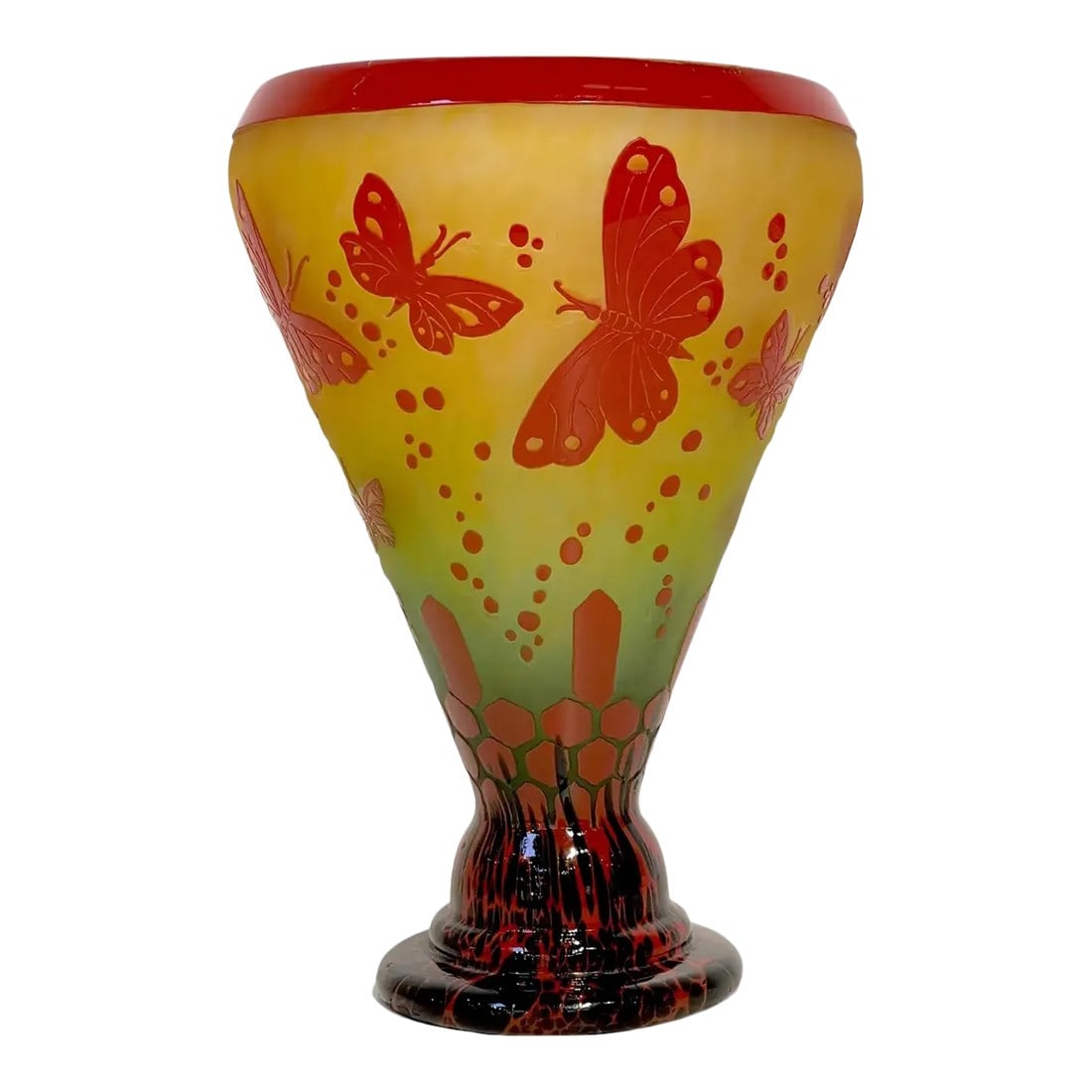 Early 20th Century Le Verre Francais 'Papillons' French Cameo Art Glass Vase: Le Verre Francais 'Papillons' French Cameo Art Glass vase Charles Schneider Glassworks, √âpinay-sur-Seine, France. The name 'Le Verre Francais' was used by the Schneiders for multi- layered