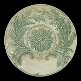 French Majolica Artichoke Playe in Green and Off-White, by Gien
