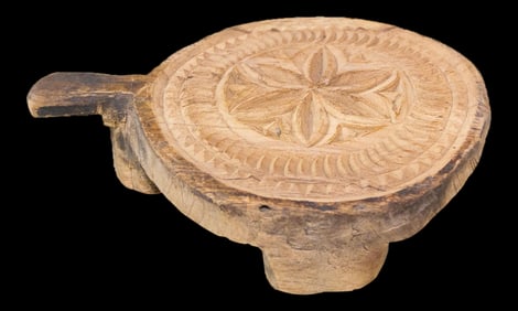 Mid 20th Century Hena Nepalese Carved Lotus Chakla Stand
