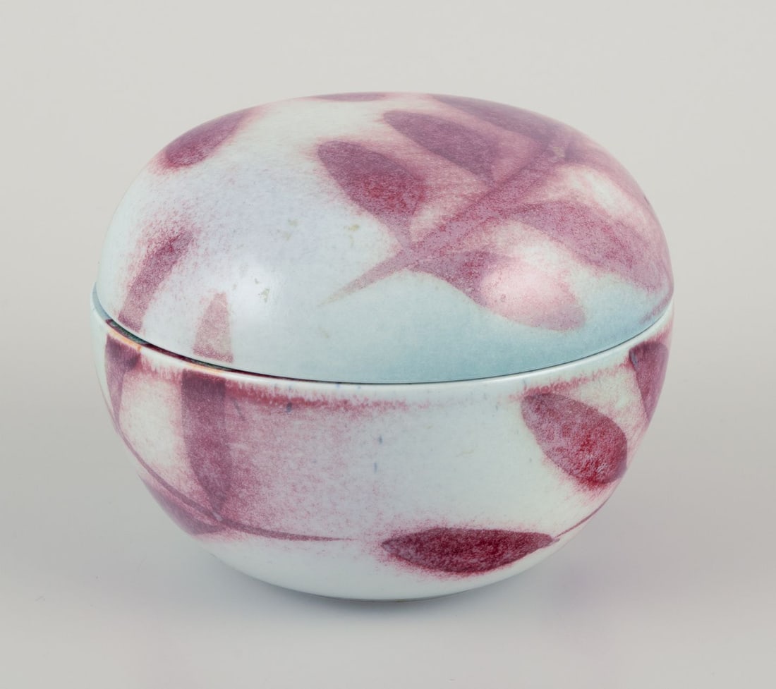 Suzanne Öhlén for Rörstrand, Sweden. Unique ceramic lidded jar decorated with leaf (1 of 9)
