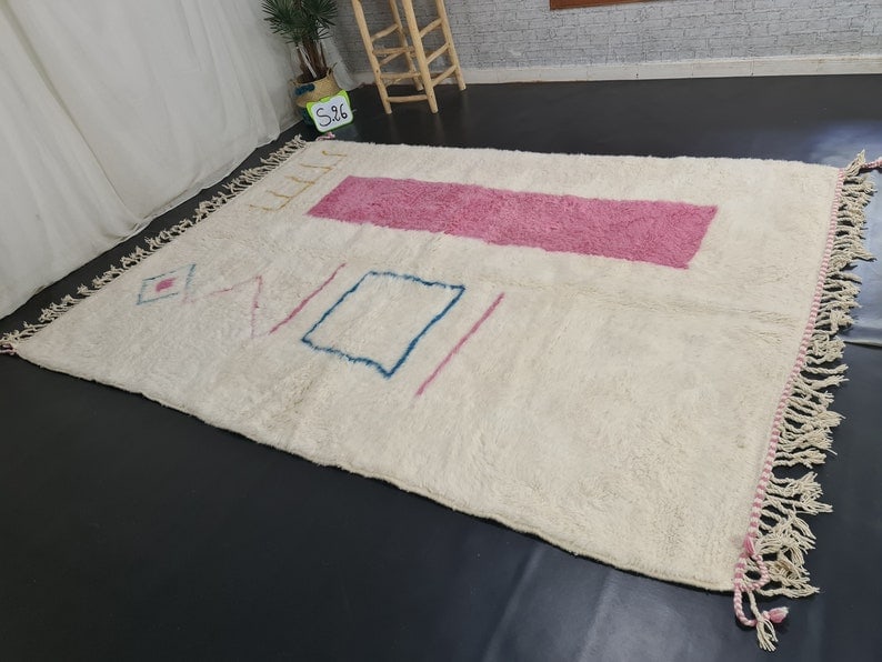 White Authentic Soft Rug - 4