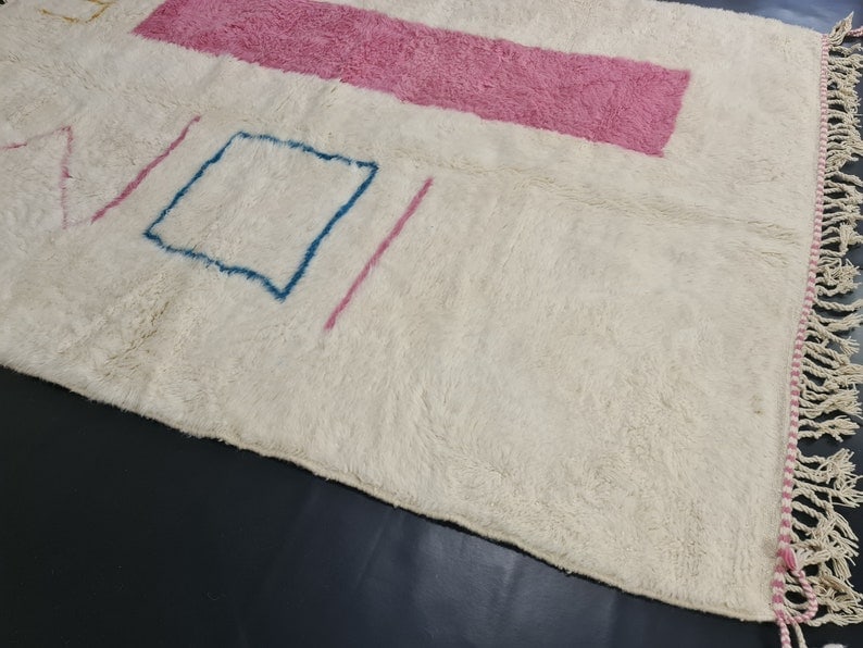 White Authentic Soft Rug - 7