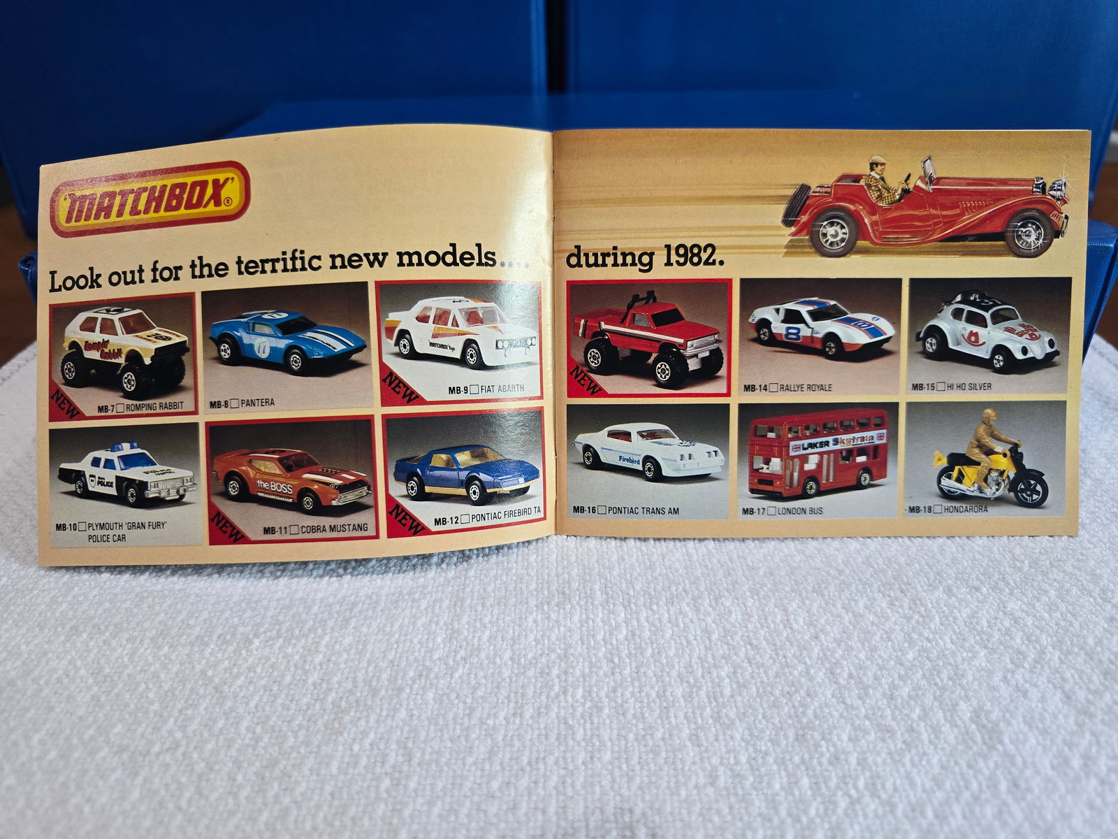 1982/83 Collectors Catalog - 4