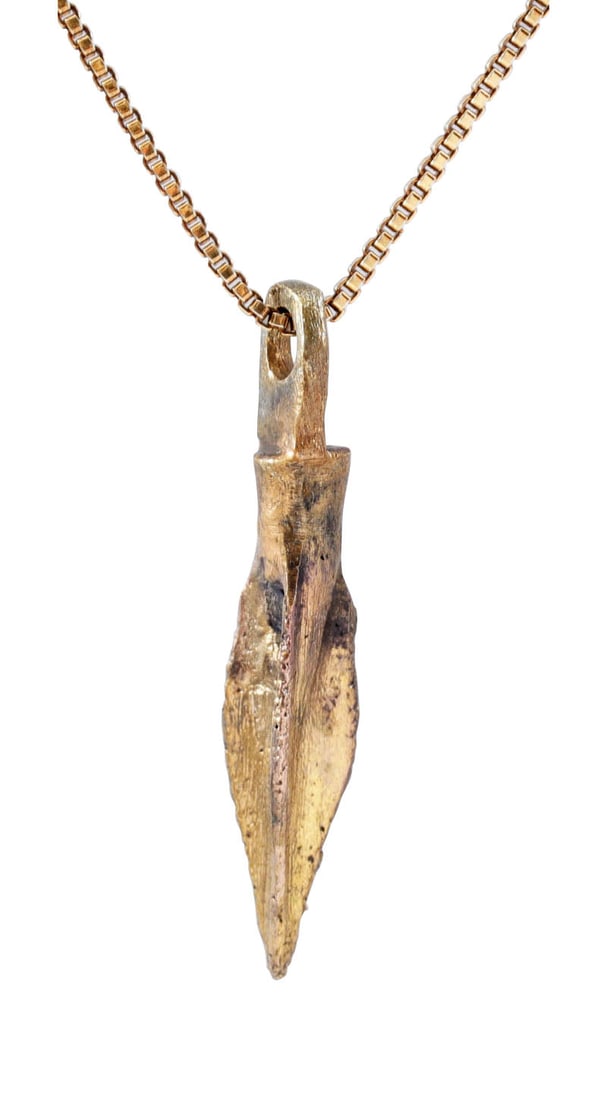 ROMAN ARROWHEAD PENDANT NECKLACE, C.100 BC (1 of 3)