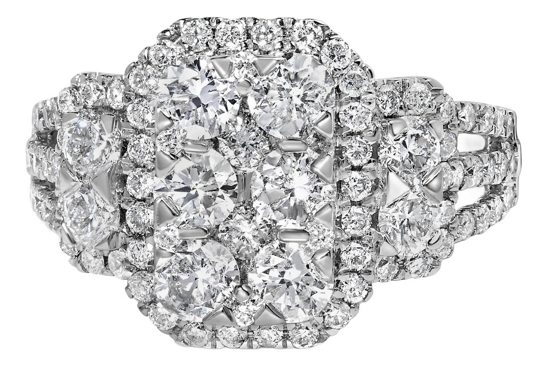14K White Gold 2 1/4 Cttw Diamond Cocktail Cluster Ring (G-H Color, SI2-I1 Clarity) - Size 7