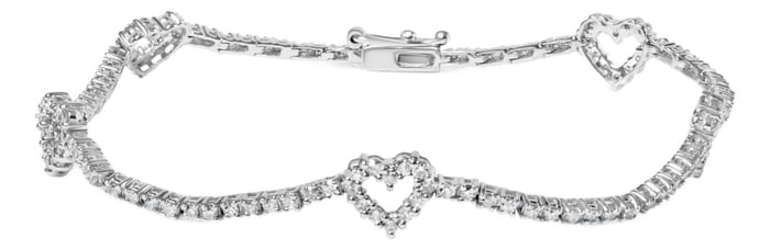14K White Gold 1 1/2 Cttw Diamond Heart Station Strand Bracelet (H-I Color, I1-I2 Clarity) - 7.5 Inc