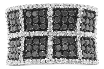 14K White Gold 1 1/2 Cttw White and Treated Black Diamond Cocktail Ring (H-I Color, I1-I2 Clarity) -