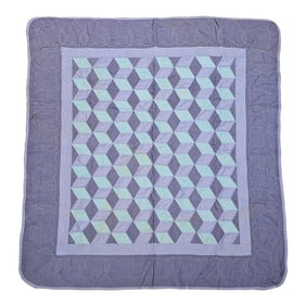 Mid 20th Century American Amish Quilt