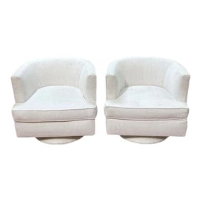 Mid 20th Century Mid-Century Modern Swivel Chairs Kravet Boucle Fabric, C. 1970s - a Pair
