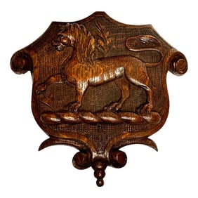 19th Century Pugin Design Gothic Carved Tiger Oak Heraldic Lion Shield Crest Sculpture