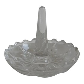 Cut Crystal Ring Holder With Undulating Edges