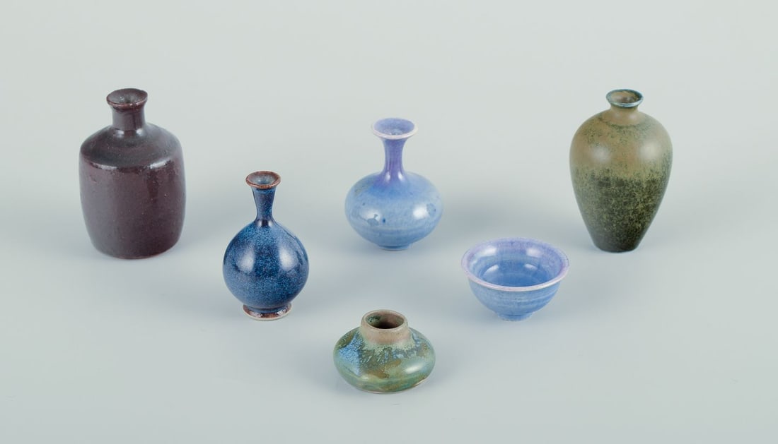 European studio ceramists. A collection of six miniatures in ceramic. Vases and bowls. (1 of 8)