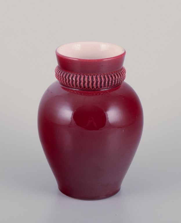 Pol Chambost (1906-1983), French ceramist. Hand-decorated ceramic vase with burgundy-toned glaze.: Pol Chambost (1906-1983), French ceramist. Hand-decorated ceramic vase with burgundy-toned glaze. Approximately from the 1940s. In good condition with few minor insignificant nicks. Marked. Dimensions