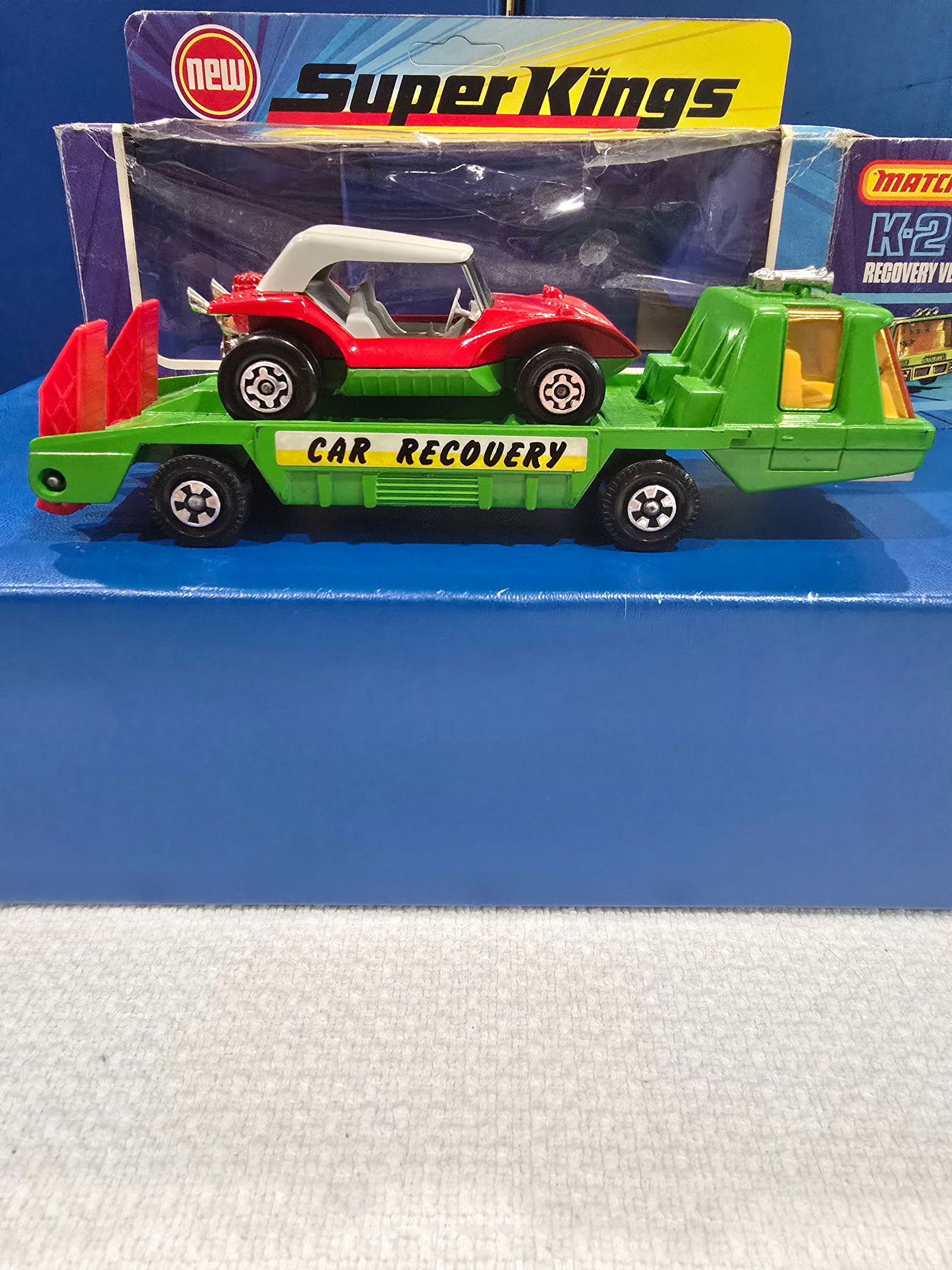 K-2 Car REcovery Vehicle, K-114 transporter, green England base, amber glas, silver painted base (1 of 9)