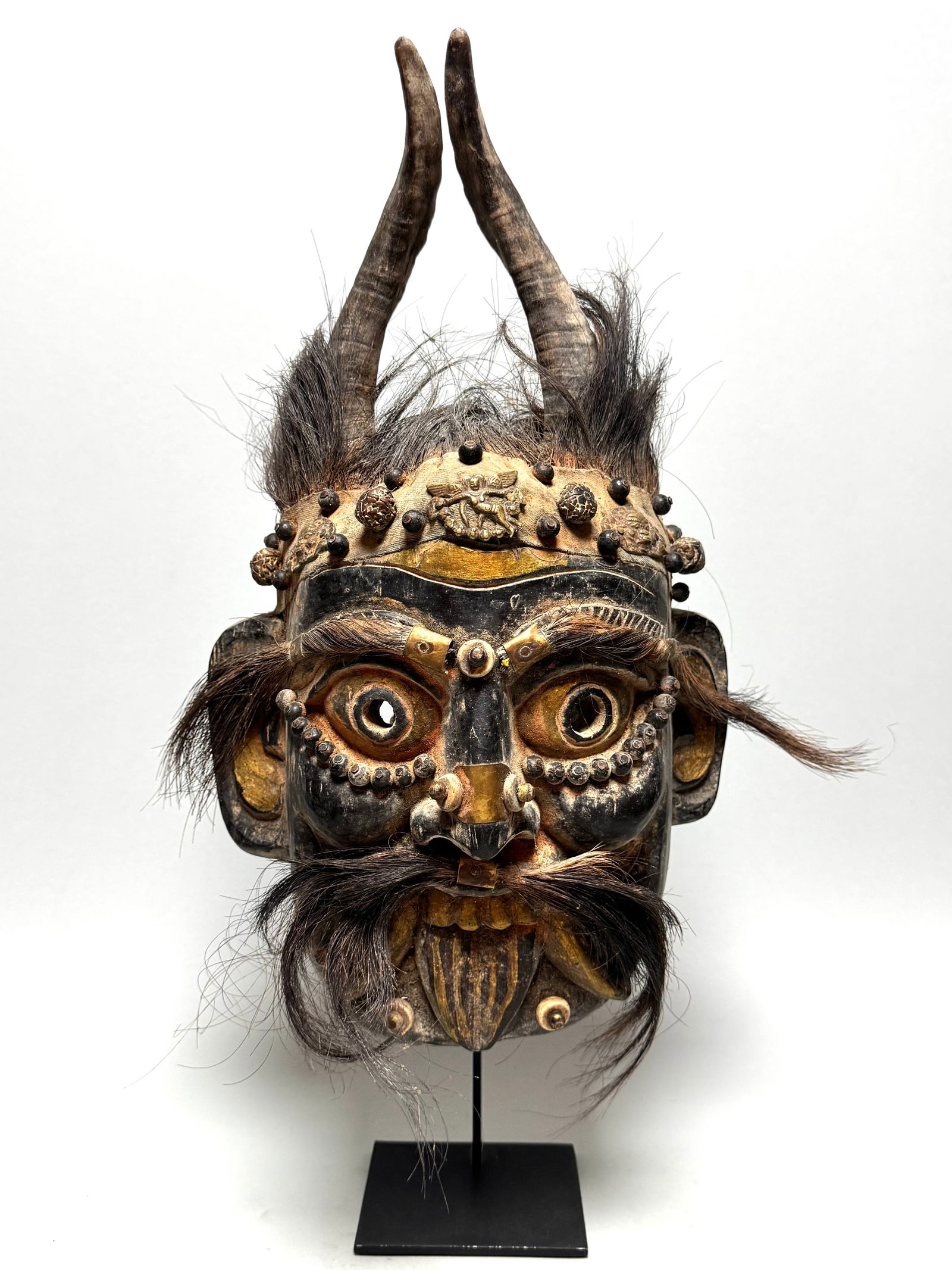 Large shaman mask - Nepal (1 of 19)