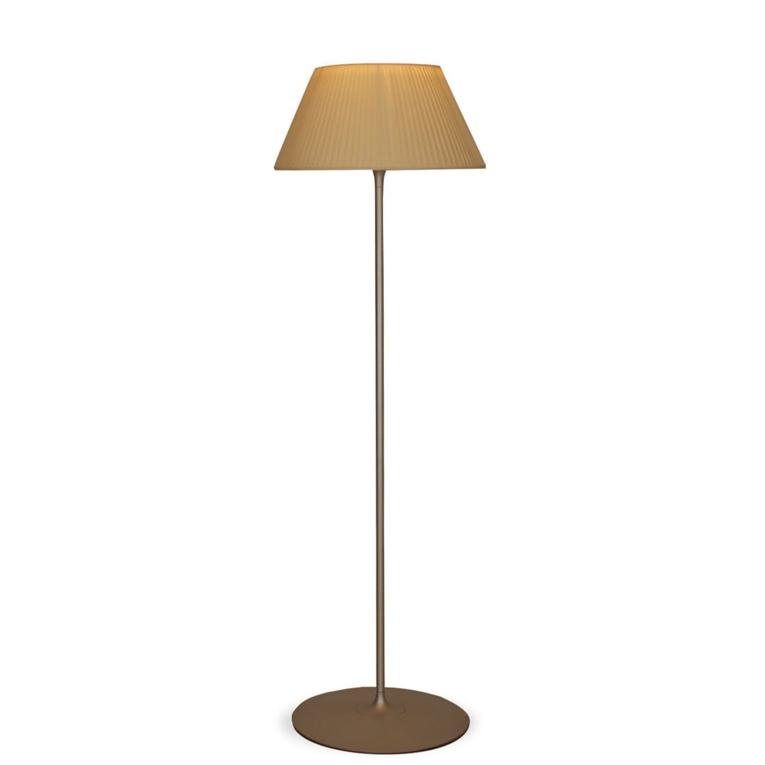 Flos Romeo Soft F Floor Lamps with Fabric Shades by Philippe Starck: Description: A dimmable floor lamp made in Italy with a frosted shade, designed by Philippe Starck in 1998 for Flos, made of aluminum, steel and glass. Dimensions: Dimensions: 18”L x 18”W