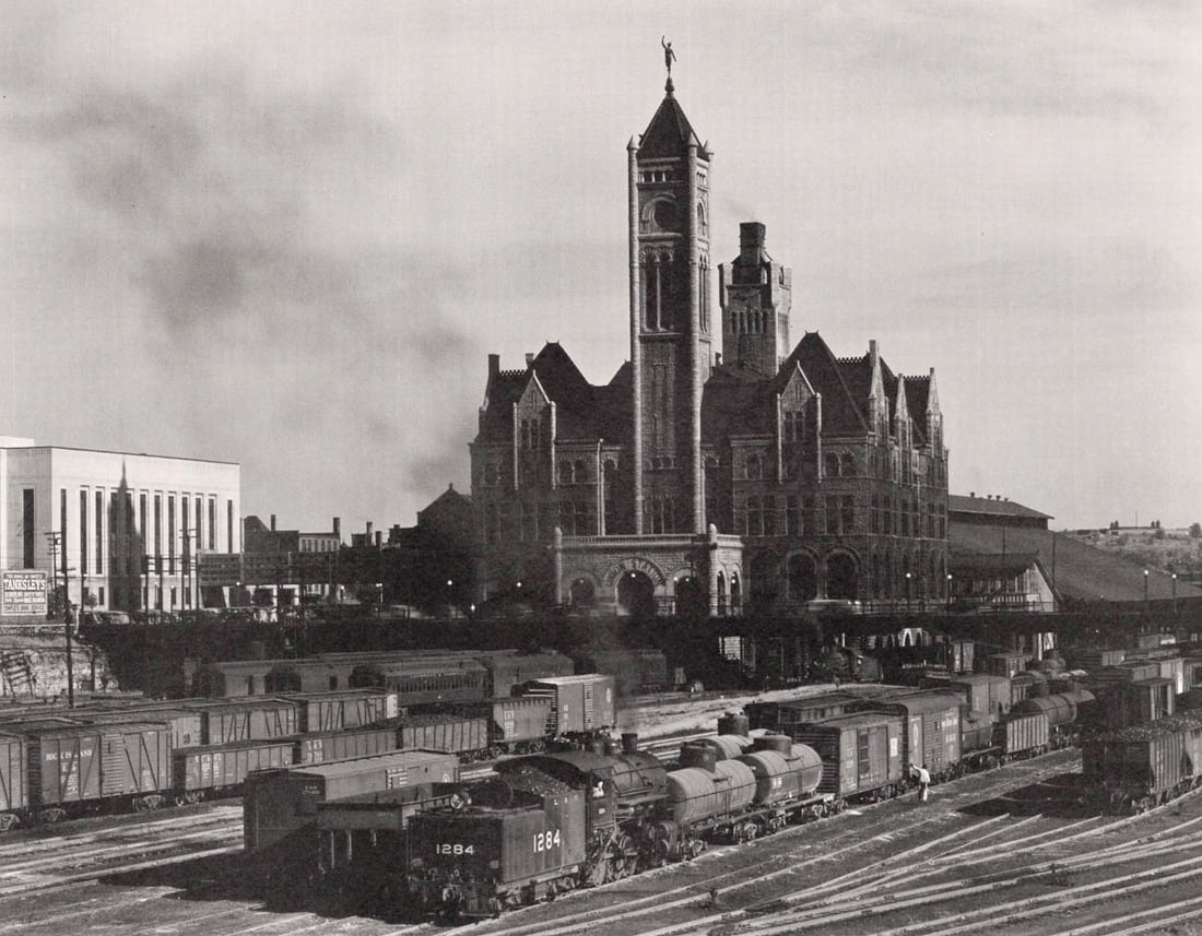 EDWARD WESTON - Union Station, Nashville, TN, 1941 (1 of 1)
