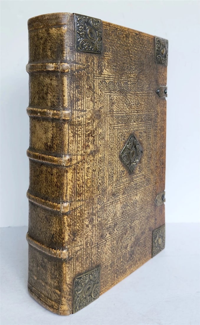 1770 BIBLE in GERMAN antique PIGSKIN FOLIO w/ BRASS FITTINGS illustrated w/ MAPS: Biblia, Das ist: Die ganze Heilige Schrift Alten und Neuen Testaments, Durch Doctor Martin Luther... samt einer Vorrede Herrn Johann Christian Klemmen. (Biblia, That is: The entire Holy Scripture, Old