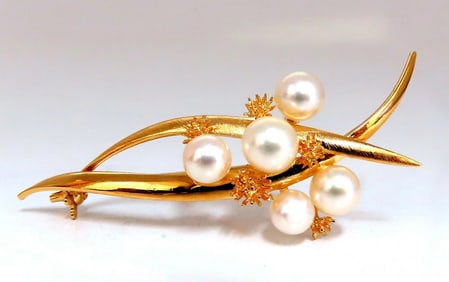 Akoya Pearls 14 Karat Gold Pin
