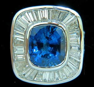 GIA 12.52CT 18KT NATURAL SAPPHIRE DIAMOND BAGUETTE DECO CLUSTER RING+